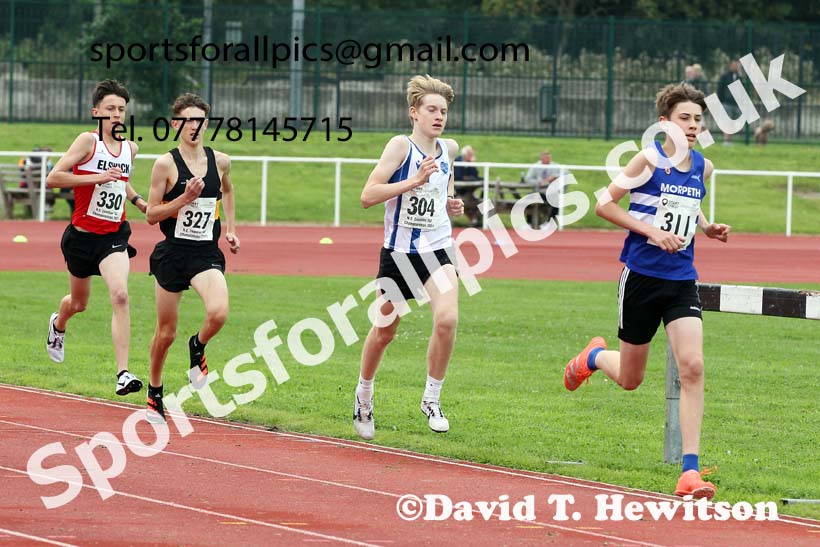 Mens and Boys 800 metres, 2021 North Eastern Track and Field Champs., Middesbrough. Photo: David T. Hewitson/Sports for All Pics